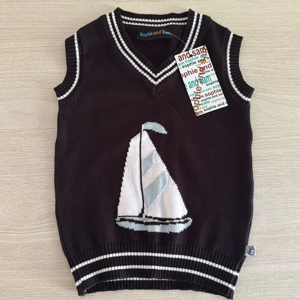 Sophie and Sam Navy White Sailboat Sweater Vest NWT Size 7/8